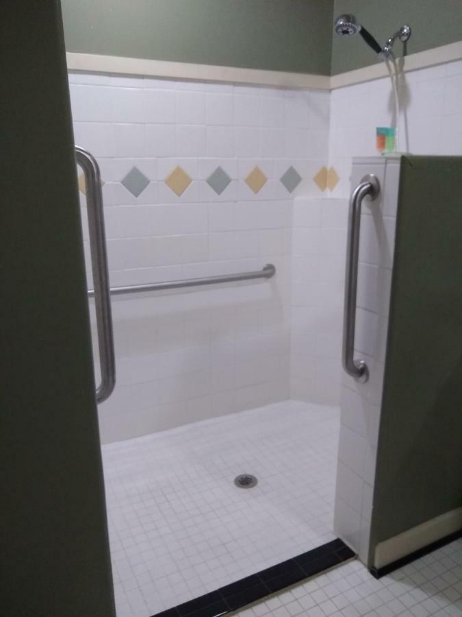 Southern Comfort Suites Mayfield Екстериор снимка